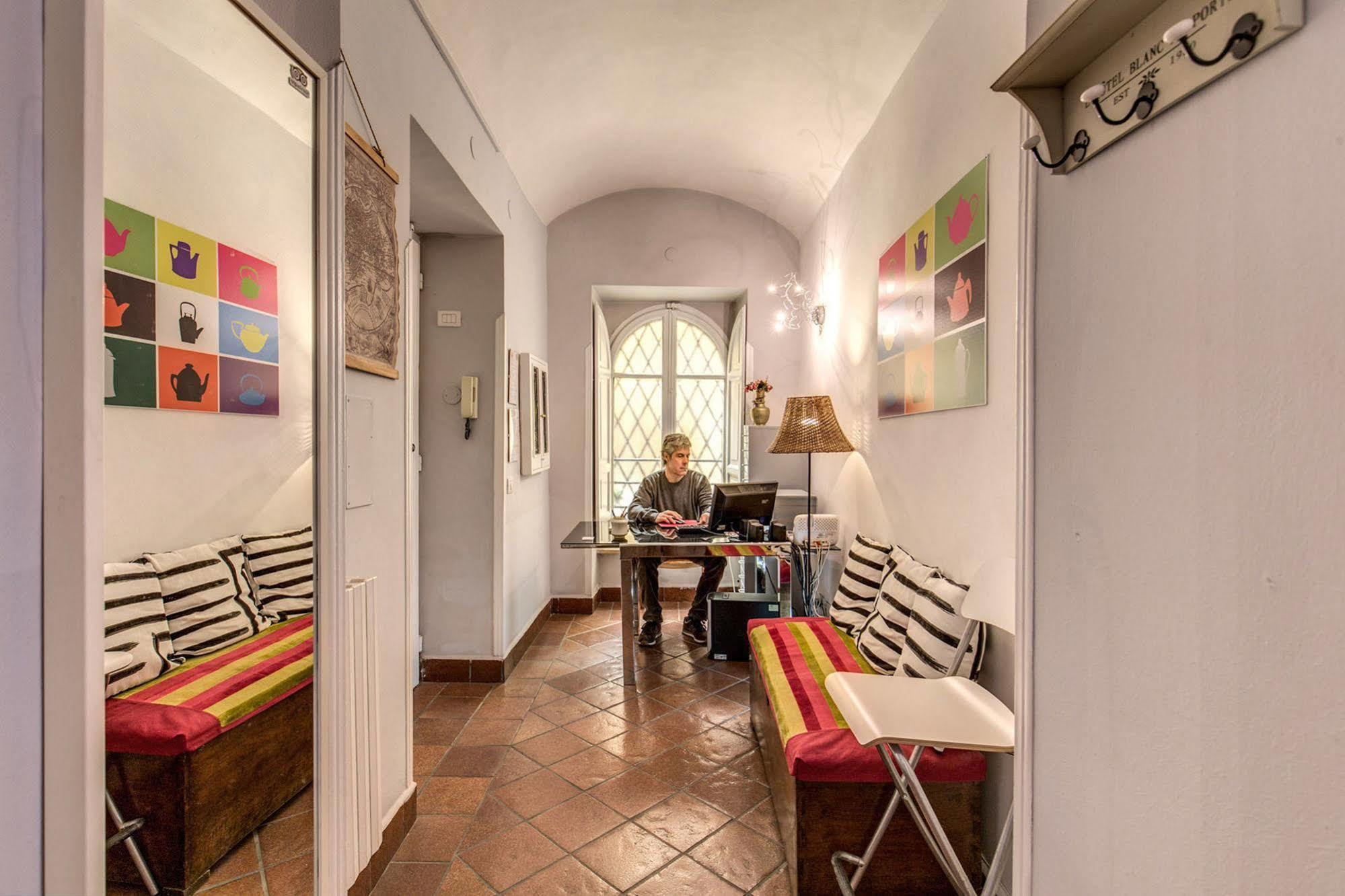 A Casa Di Getta Hotel Rome Bagian luar foto