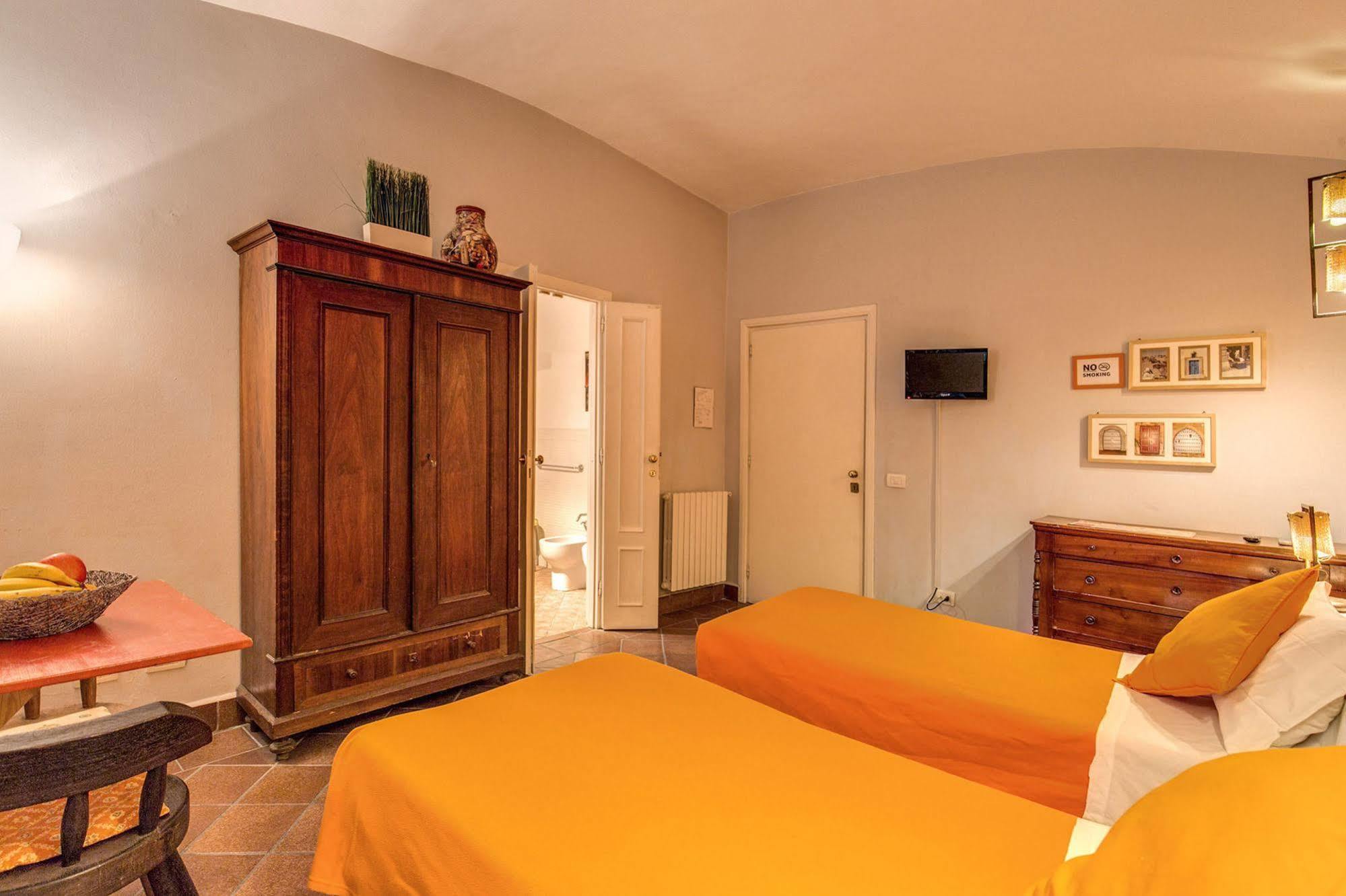 A Casa Di Getta Hotel Rome Bagian luar foto